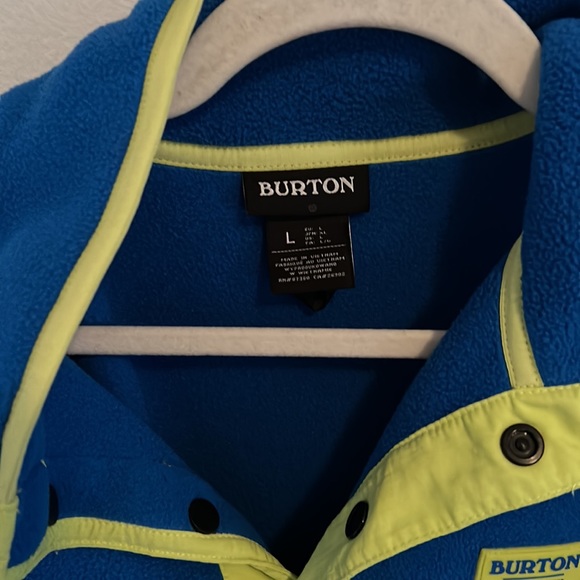 Burton Size L Pull Over Fleece - Picture 2 of 2